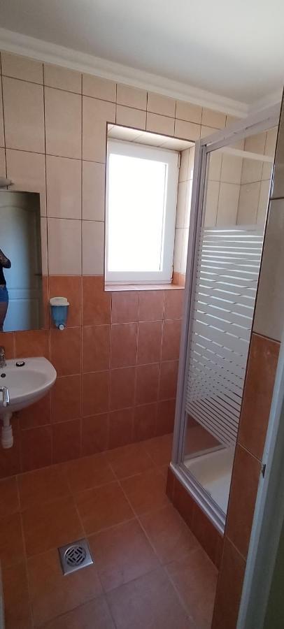 Levendula Apartmanhaz Hajduszoboszlo Luaran gambar