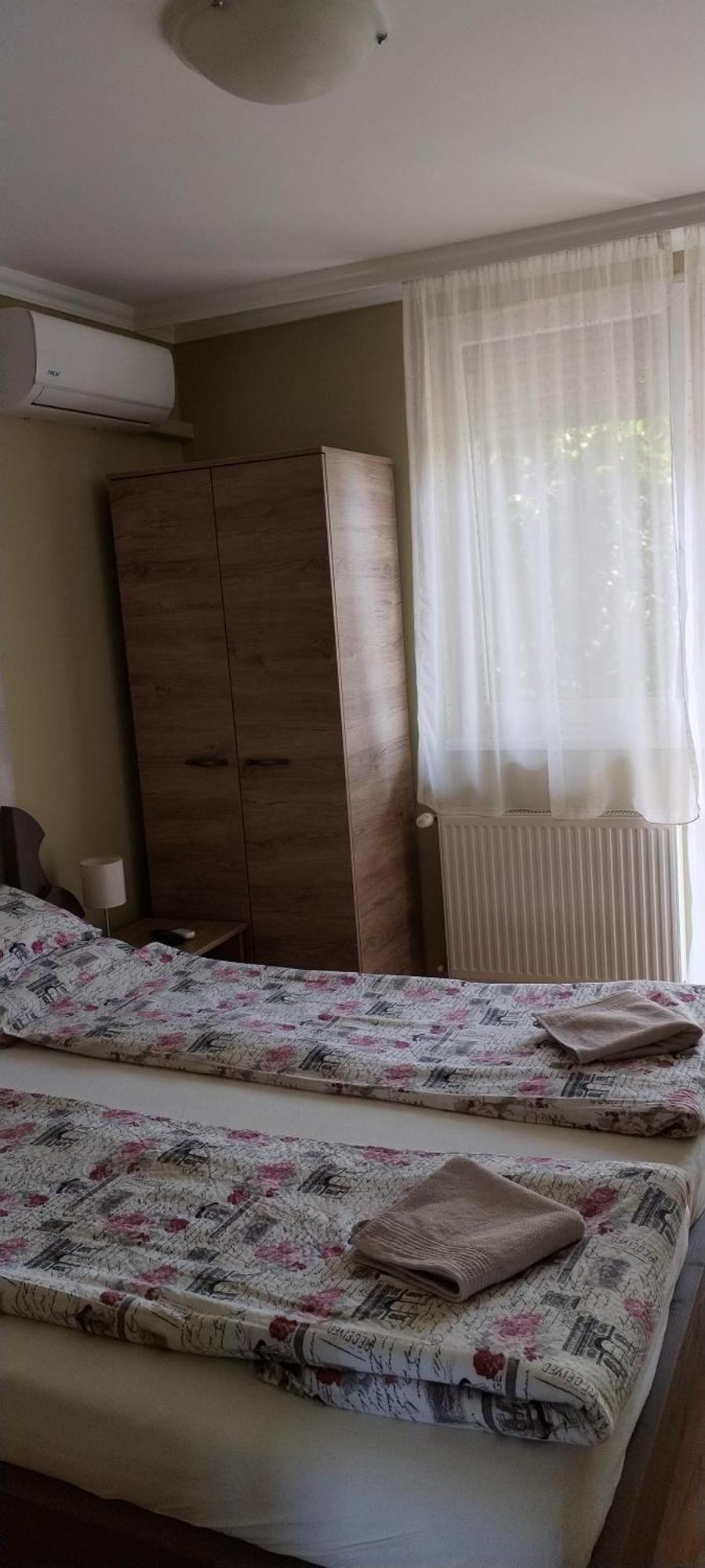 Levendula Apartmanhaz Hajduszoboszlo Luaran gambar